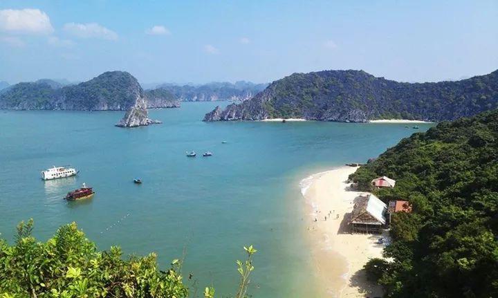 Le Pont Hotel Dong Khe Sau エクステリア 写真